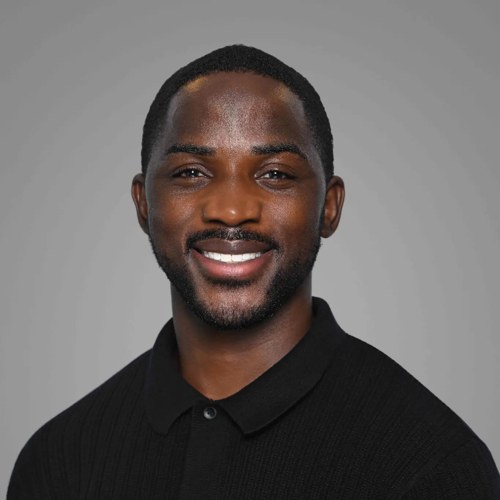 Finished professional headshot delivered by the RTW headshot lounge, example 1